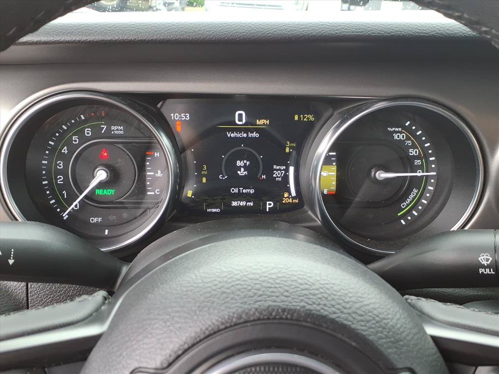 Used 2023 Jeep Wrangler Unlimited w/ Convenience Group AWD/4WD image 27
