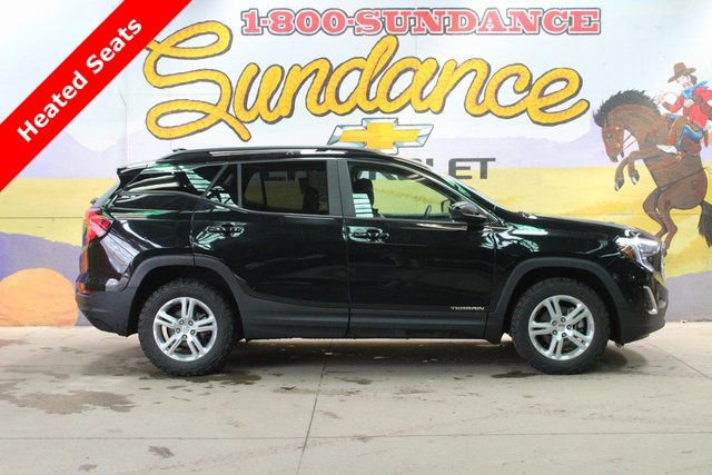 Used 2021 GMC Terrain SLE image 1