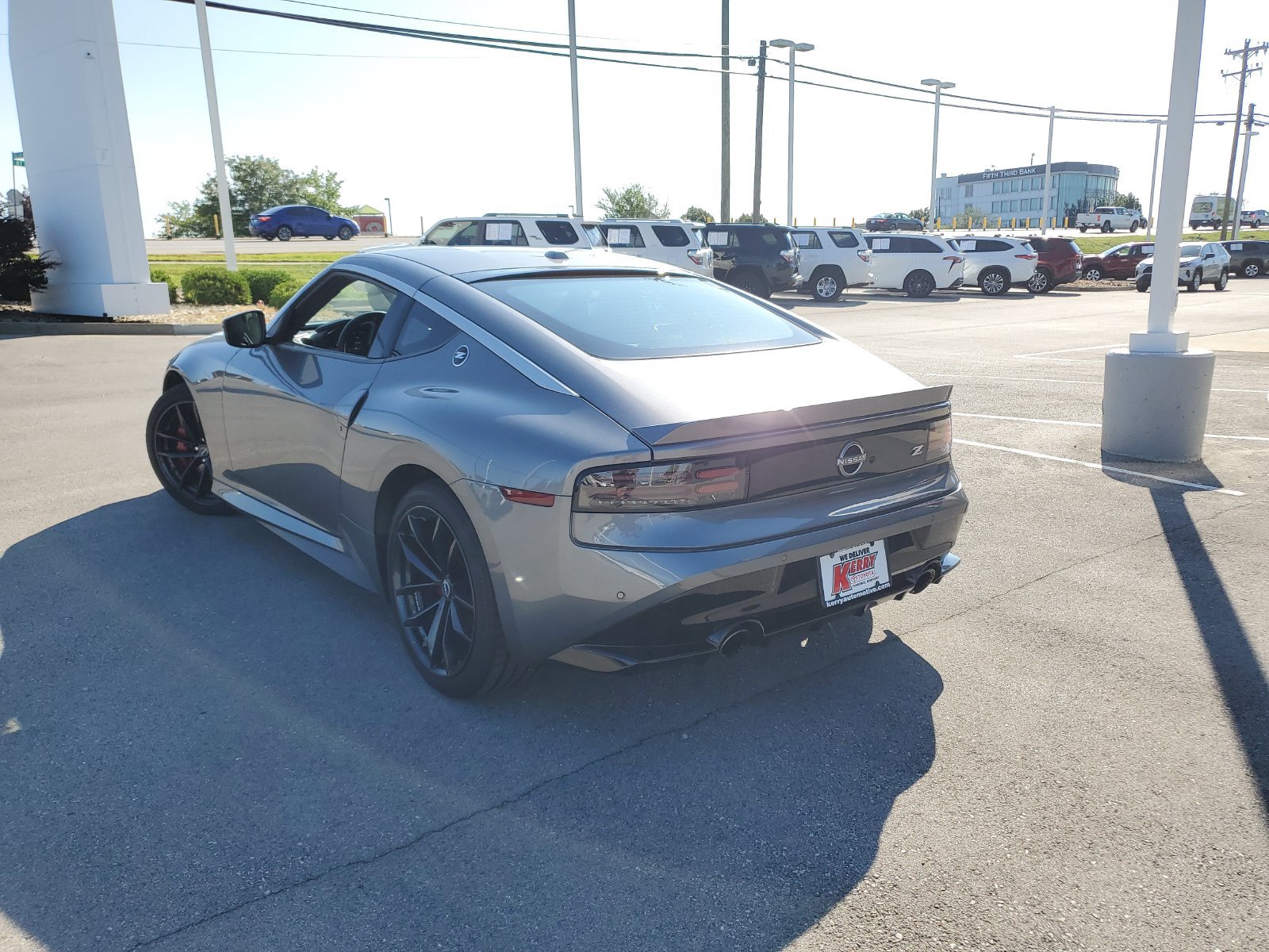 Used 2025 Nissan Z Performance w/ Floor Mat Package RWD image 3