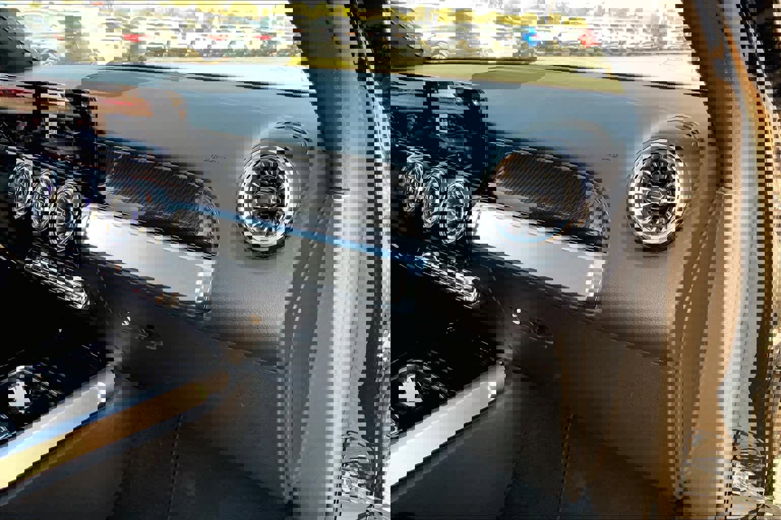 Certified 2024 Mercedes-Benz GLB 250 image 16