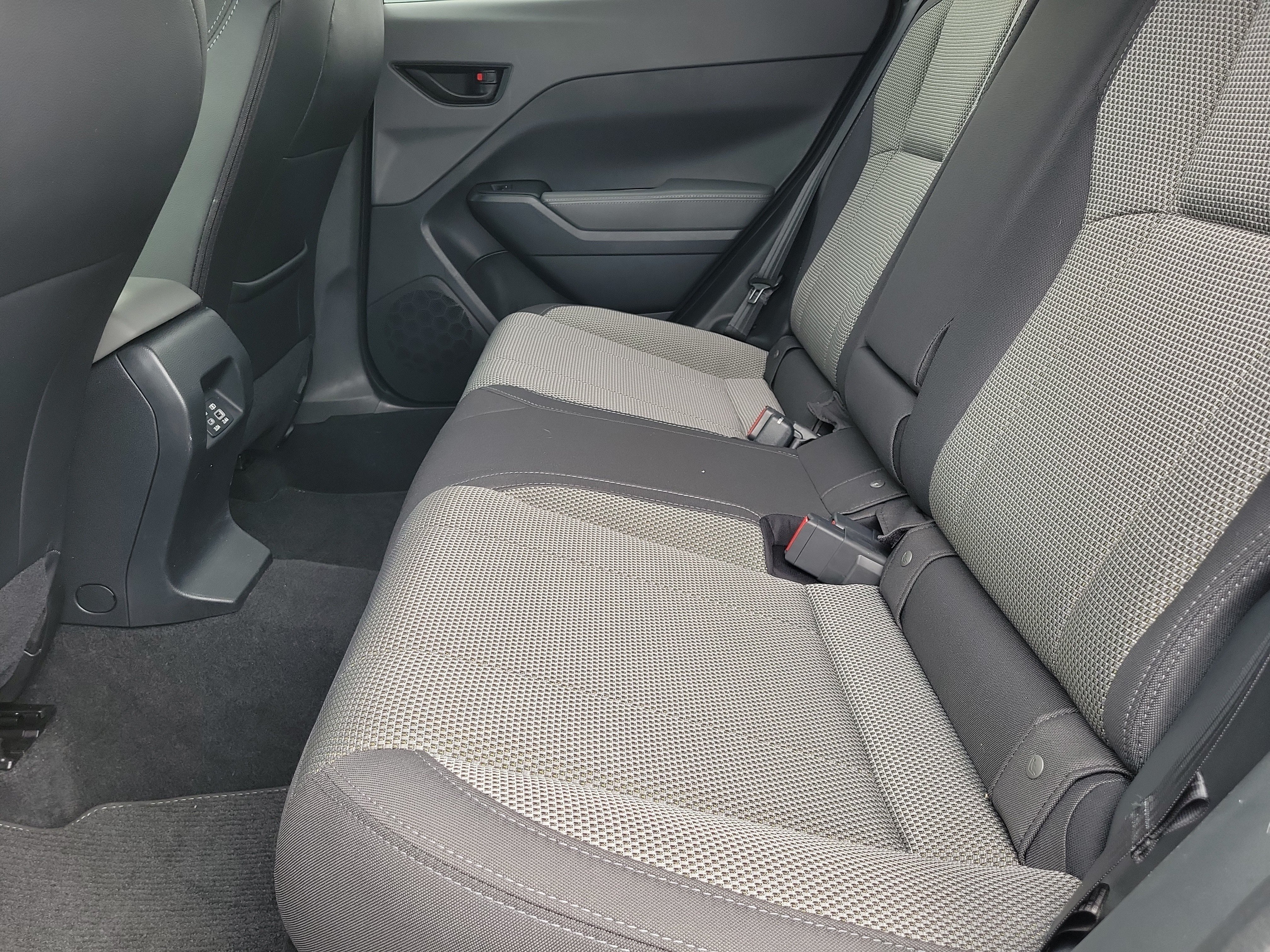Certified 2024 Subaru Crosstrek 2.0i Premium AWD/4WD image 11