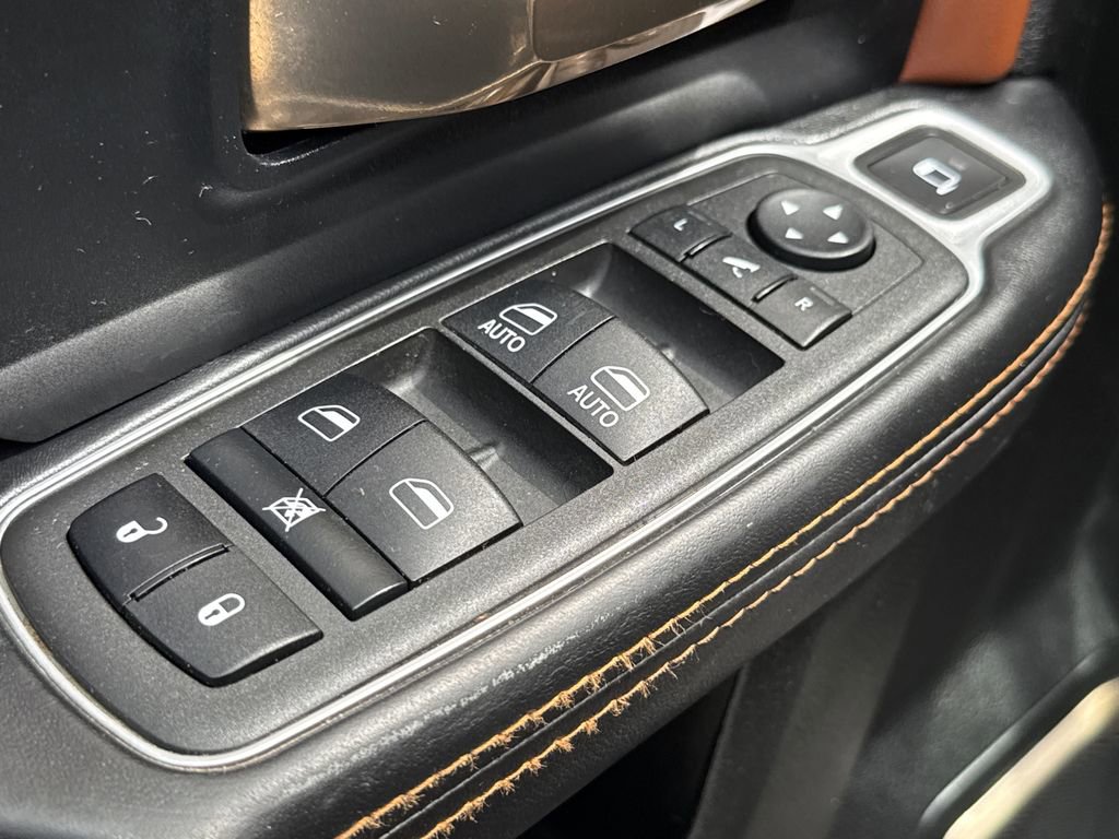 Used 2022 RAM 3500 Limited AWD/4WD image 22