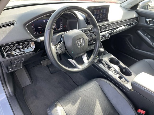 Used 2022 Honda Civic Touring image 9