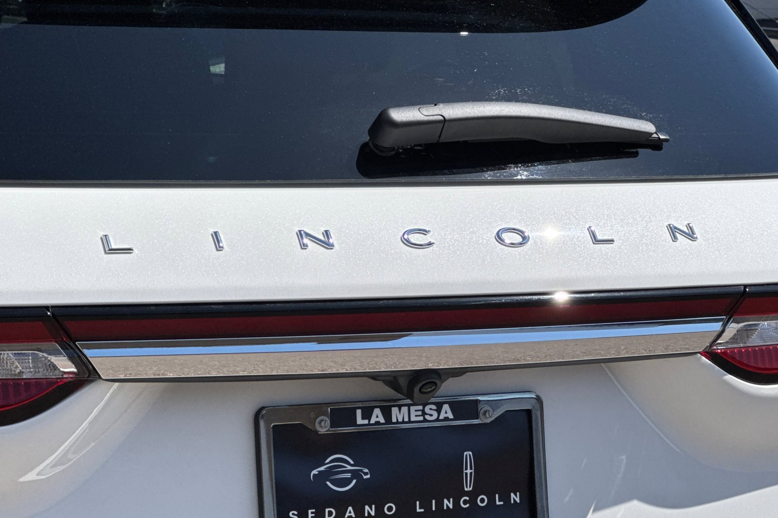 New 2025 Lincoln Corsair Reserve w/ Equipment Group 202A image 25