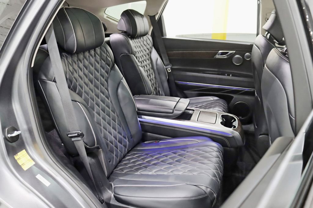 Used 2022 Genesis GV80 3.5T Prestige Signature image 32