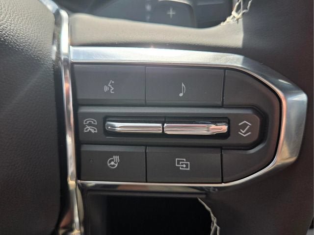 New 2026 GMC Acadia Denali Ultimate w/ LPO, Floor Liner Package FWD image 30