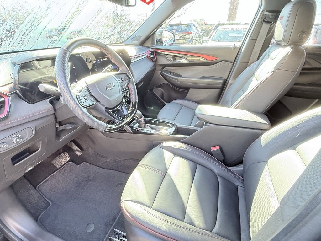 Used 2024 Chevrolet TrailBlazer RS w/ Convenience Package image 10