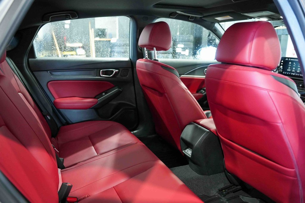 Used 2023 Acura Integra A-Spec image 18