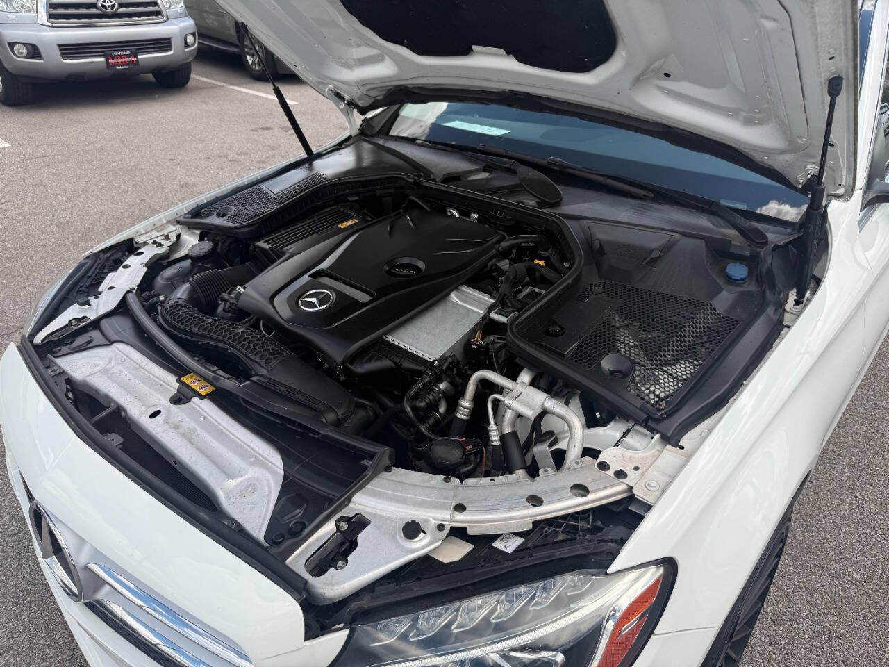 Used 2017 Mercedes-Benz C 300 Sedan image 40
