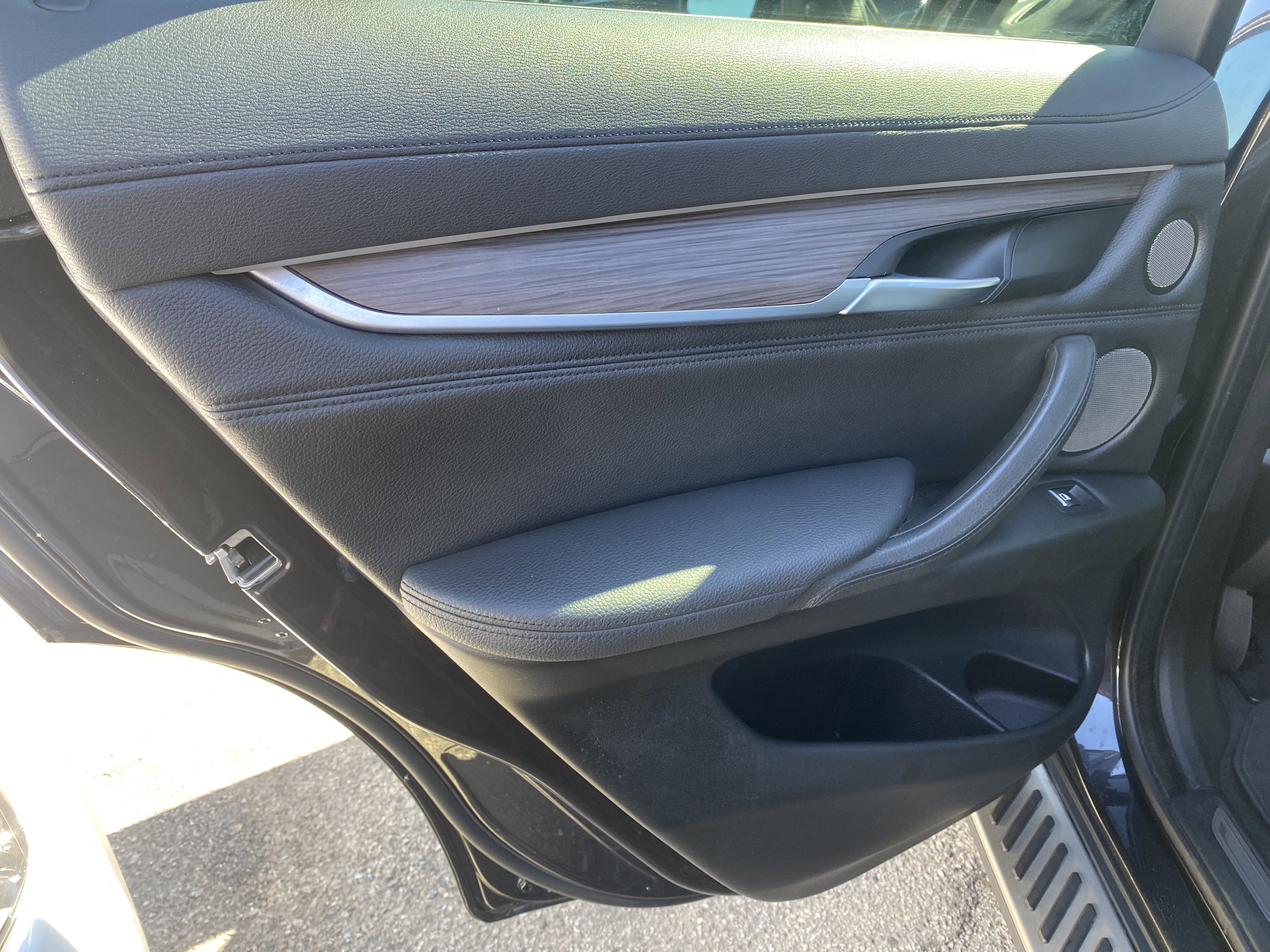 Used 2016 BMW X6 xDrive35i image 14