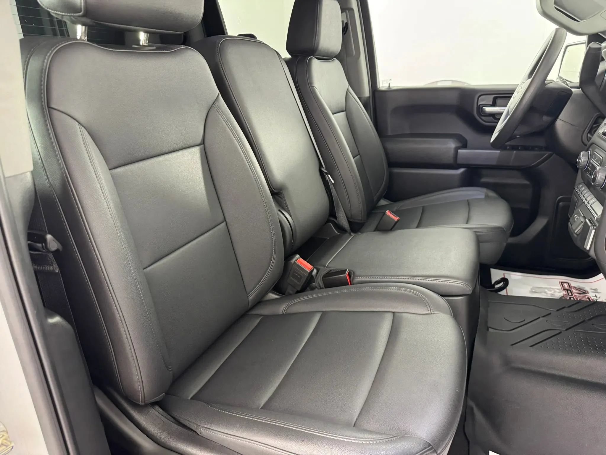 Used 2025 Chevrolet Silverado 1500 W/T w/ WT Safety Package AWD/4WD image 32