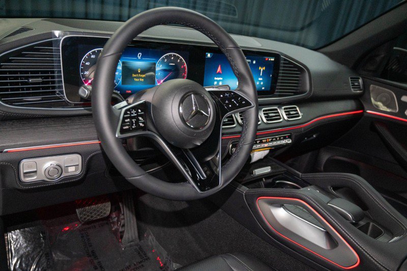 New 2026 Mercedes-Benz GLE 450 4MATIC image 16