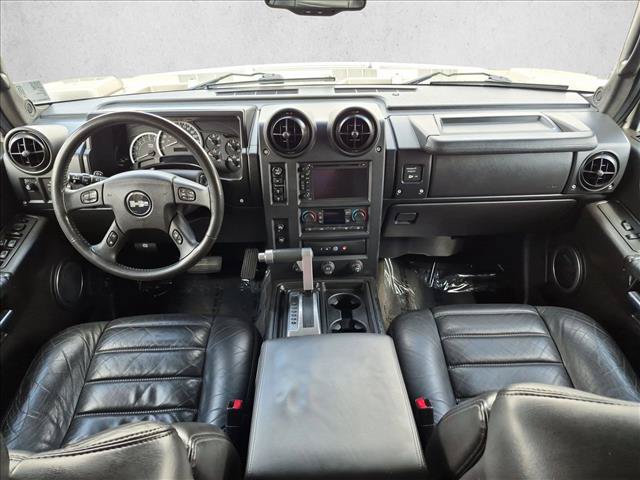 Used 2005 HUMMER H2 w/ Preferred Equipment Group AWD/4WD image 16