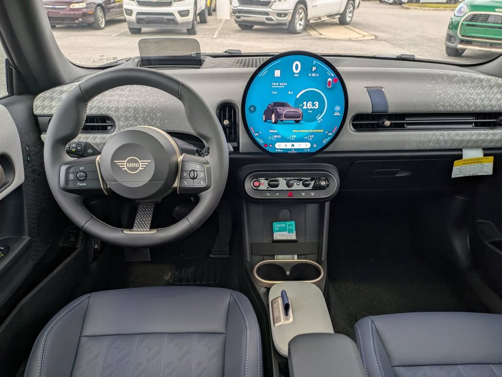 New 2026 MINI Cooper 2-Door Hardtop FWD image 21