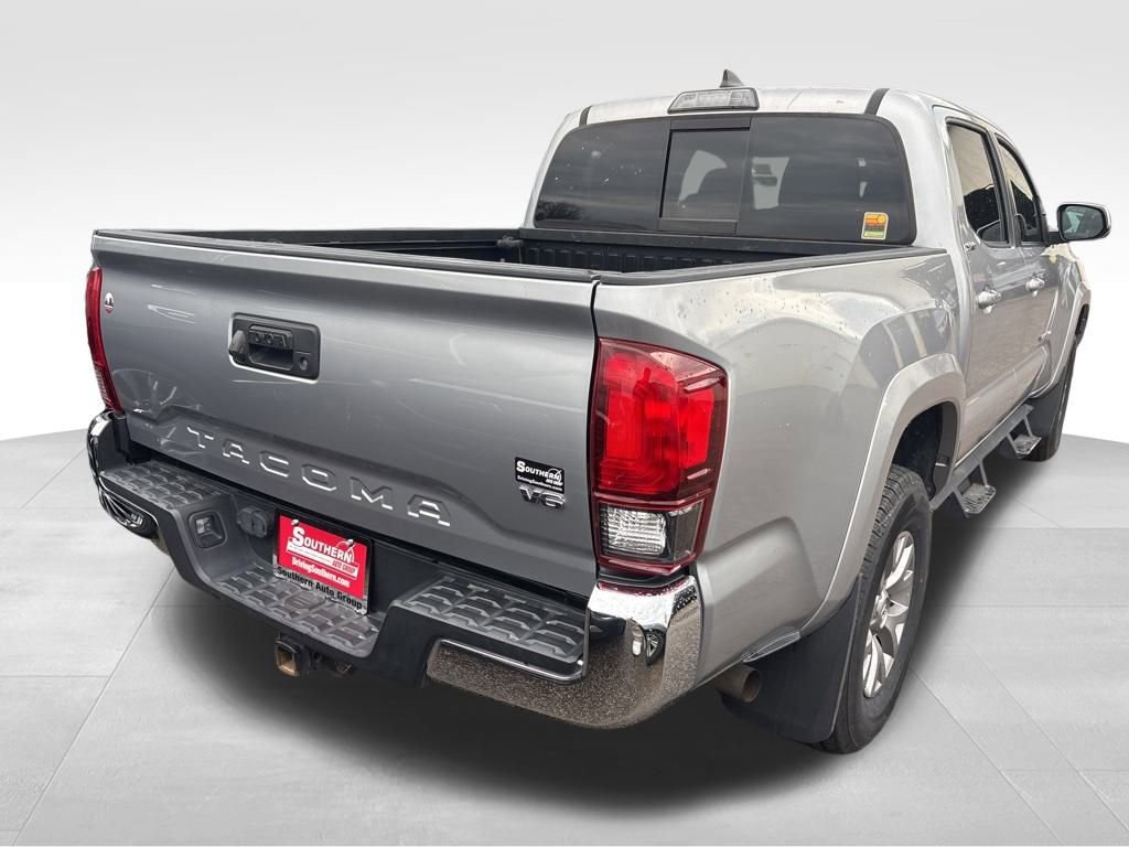 Used 2019 Toyota Tacoma SR5 image 10