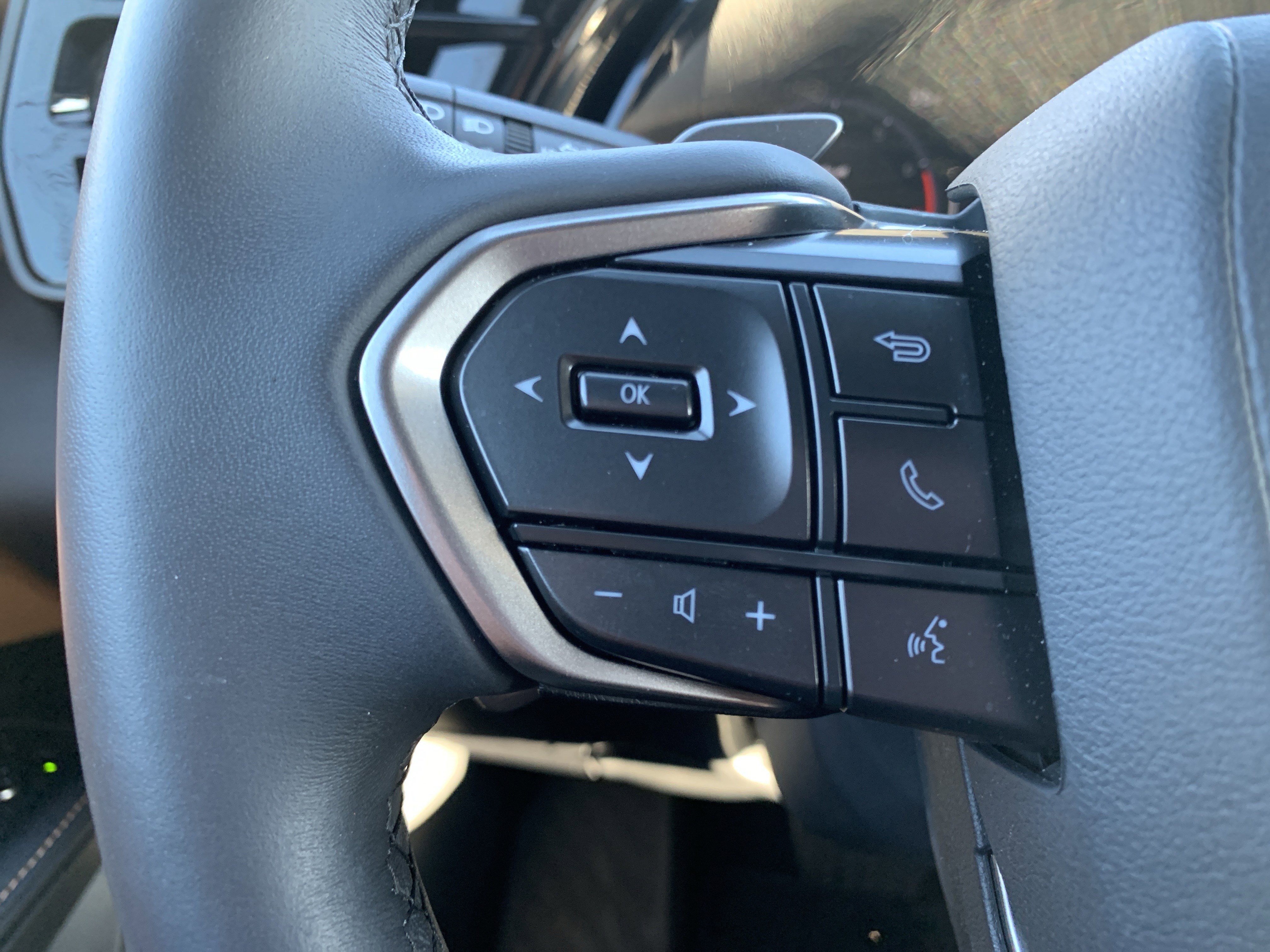 Certified 2025 Lexus RX 350 FWD image 19