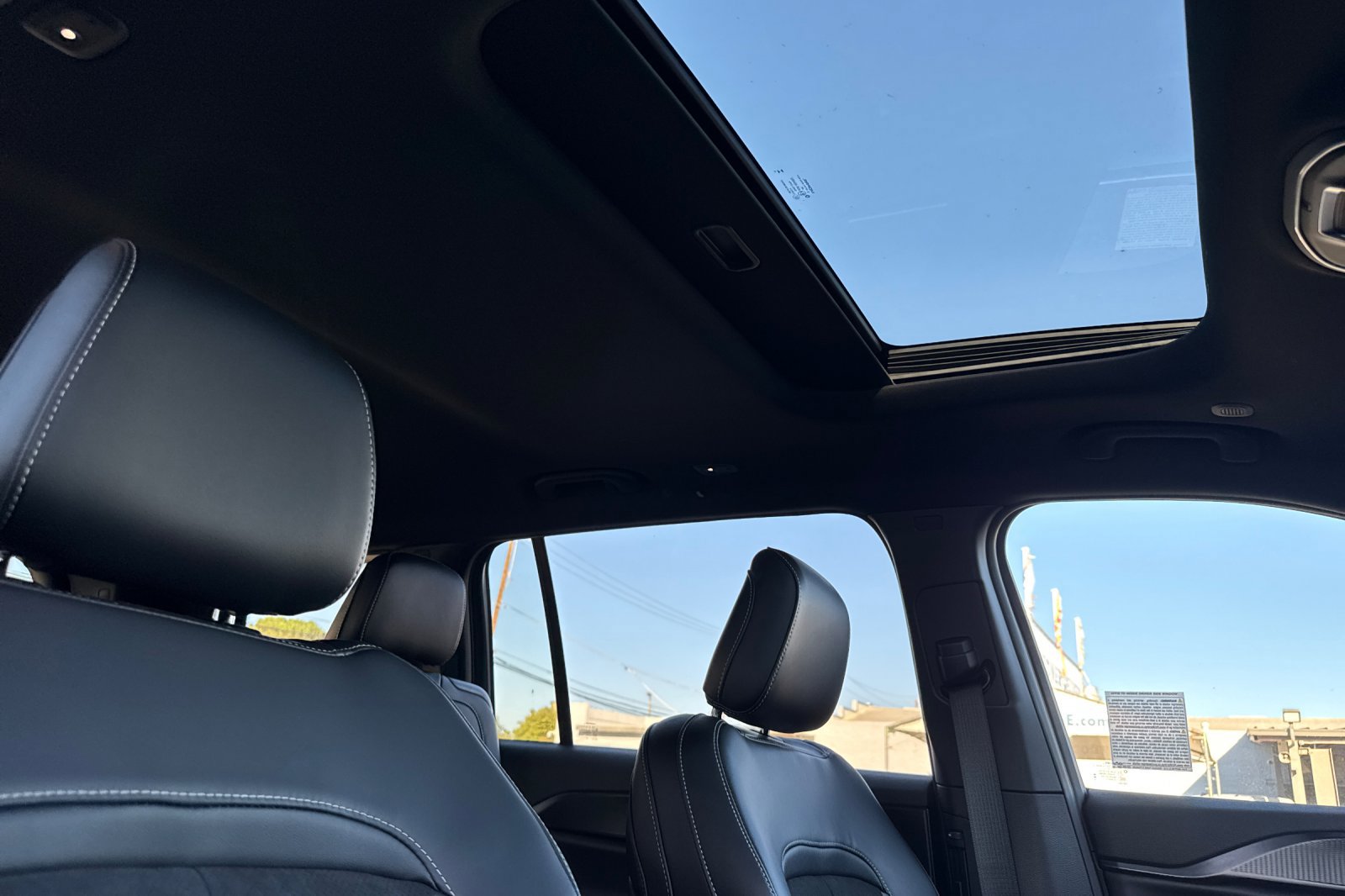 New 2025 Jeep Grand Cherokee L Altitude image 15