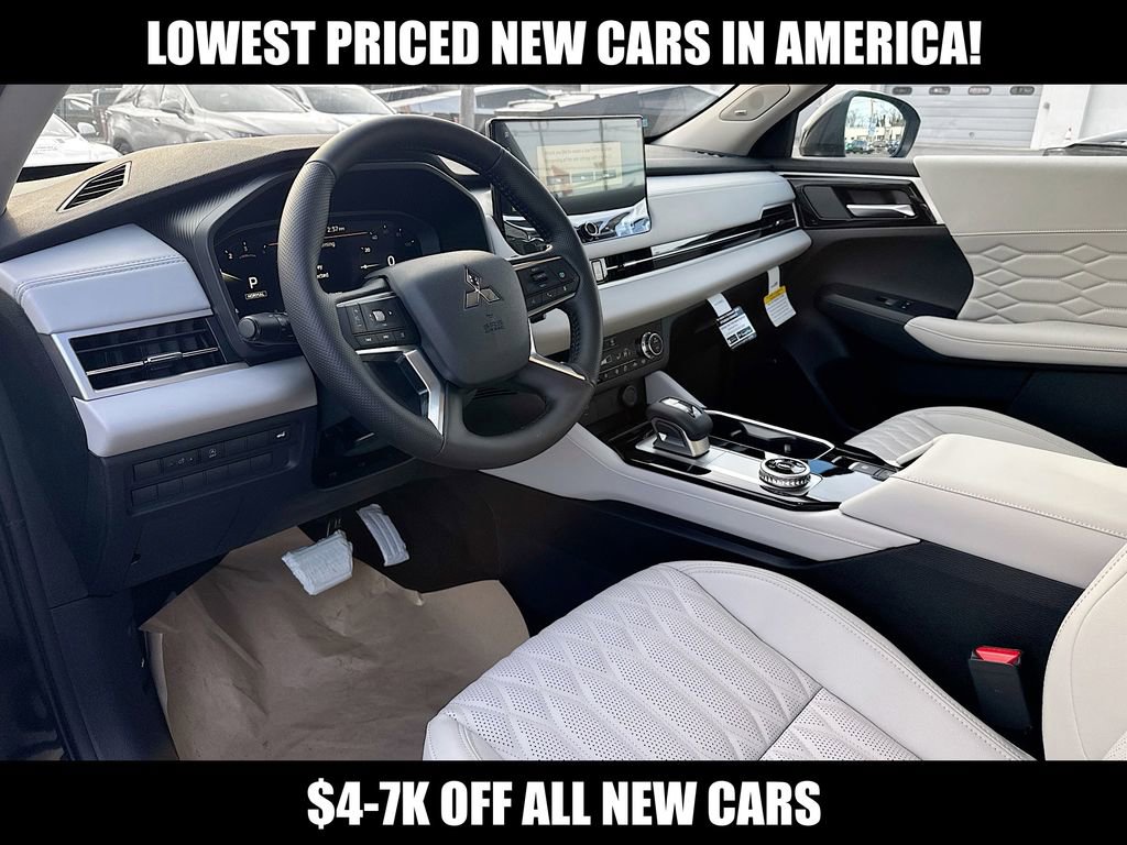 New 2026 Mitsubishi Outlander SEL image 9