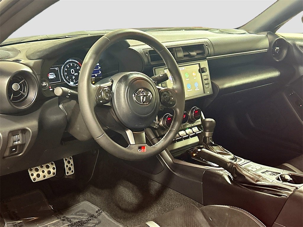 Used 2025 Toyota GR86 Premium image 7