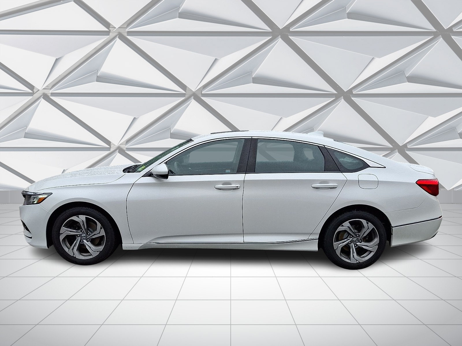 Certified 2019 Honda Accord EX image 6