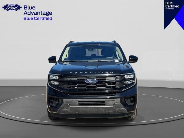 Certified 2025 Ford Expedition Active AWD/4WD image 3