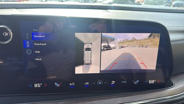 Used 2025 Chevrolet Tahoe LT image 17