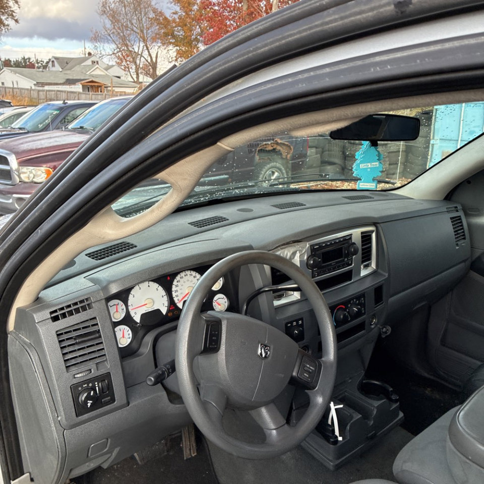 Used 2007 Dodge Ram 1500 Truck SLT w/ Quad Cab Big Horn Value Group image 16