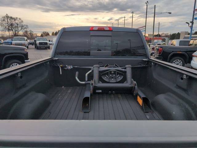 Used 2017 Chevrolet Silverado 2500 High Country w/ Duramax Plus Package image 9