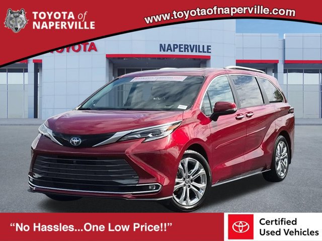 Certified 2023 Toyota Sienna Platinum FWD image 1