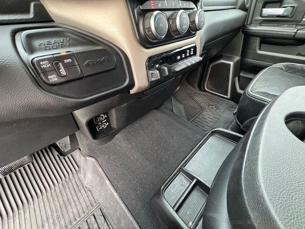 Used 2020 RAM 2500 Laramie image 27