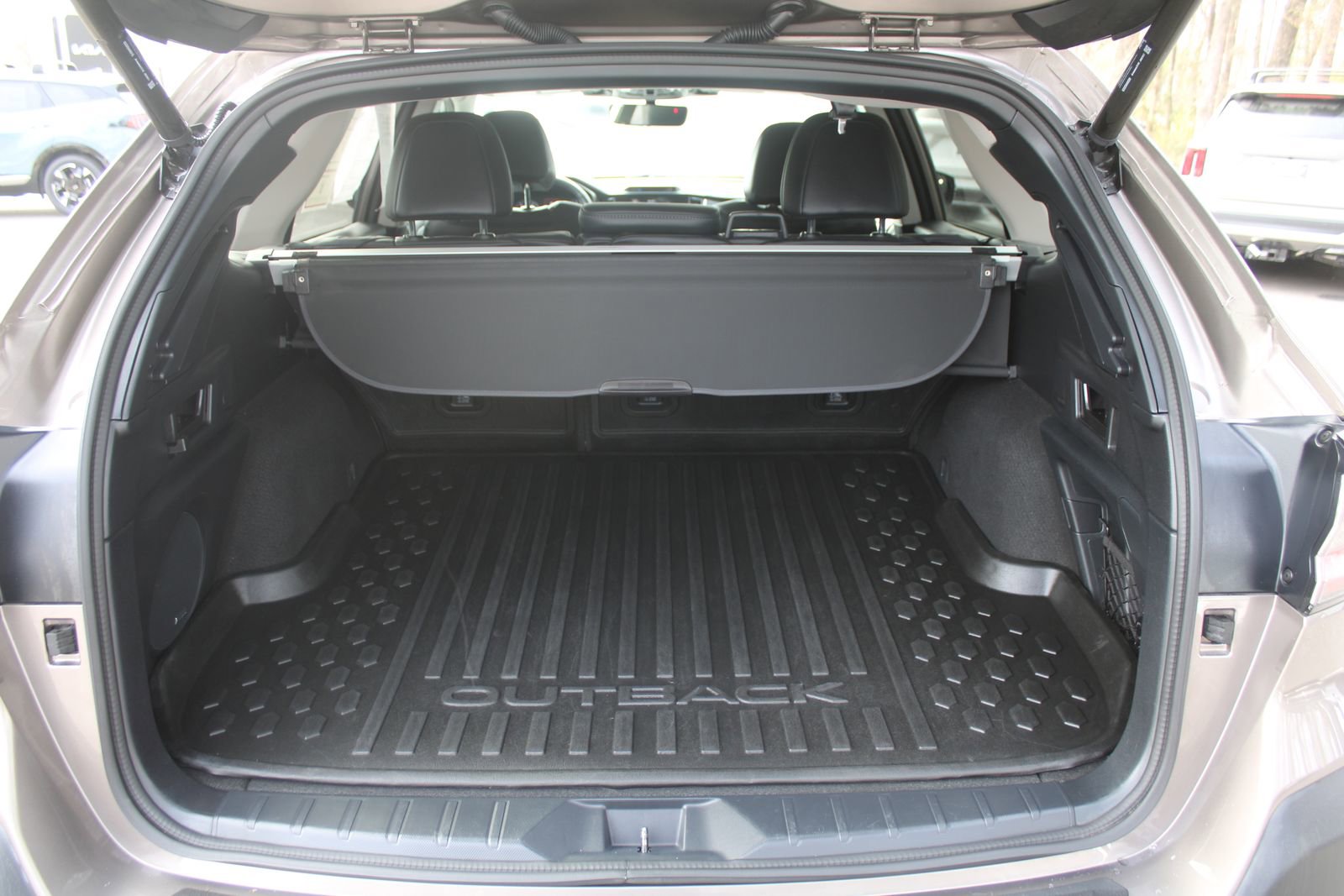 Used 2024 Subaru Outback Limited image 10