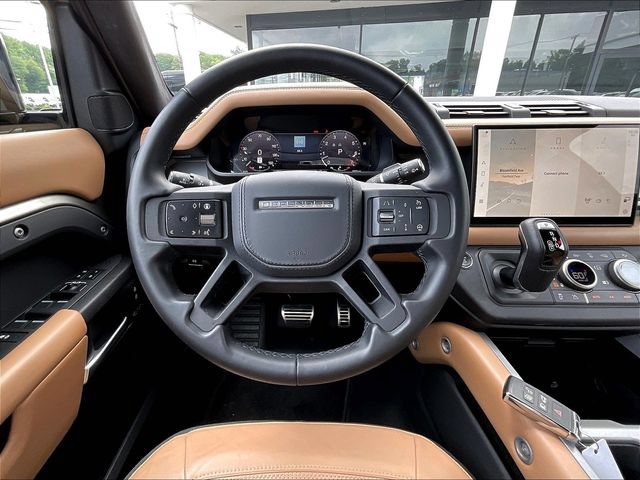 Used 2025 Land Rover Defender 110 X AWD/4WD image 10