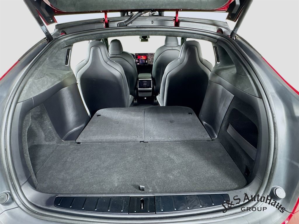 Used 2025 Tesla Model X Plaid image 33