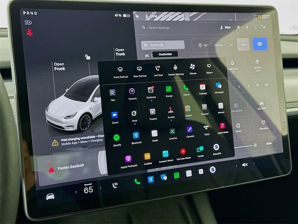 Used 2023 Tesla Model Y Long Range image 16