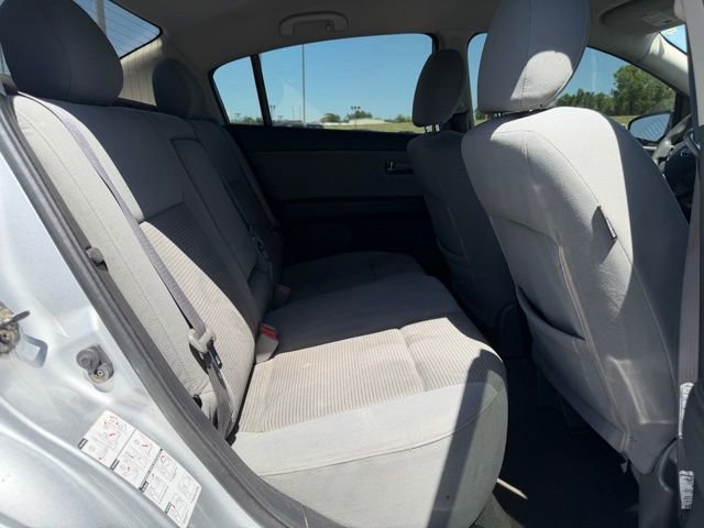 Used 2010 Nissan Sentra 2.0 S FWD image 12