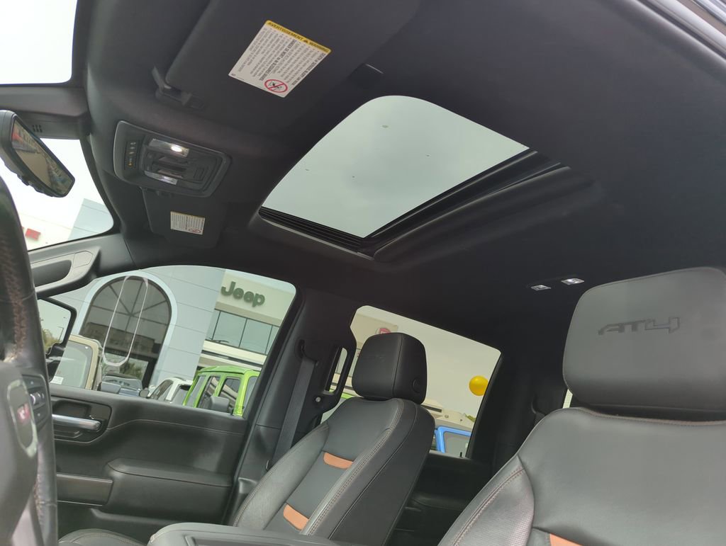 Used 2022 GMC Sierra 2500 AT4 w/ AT4 Premium Plus Package image 29