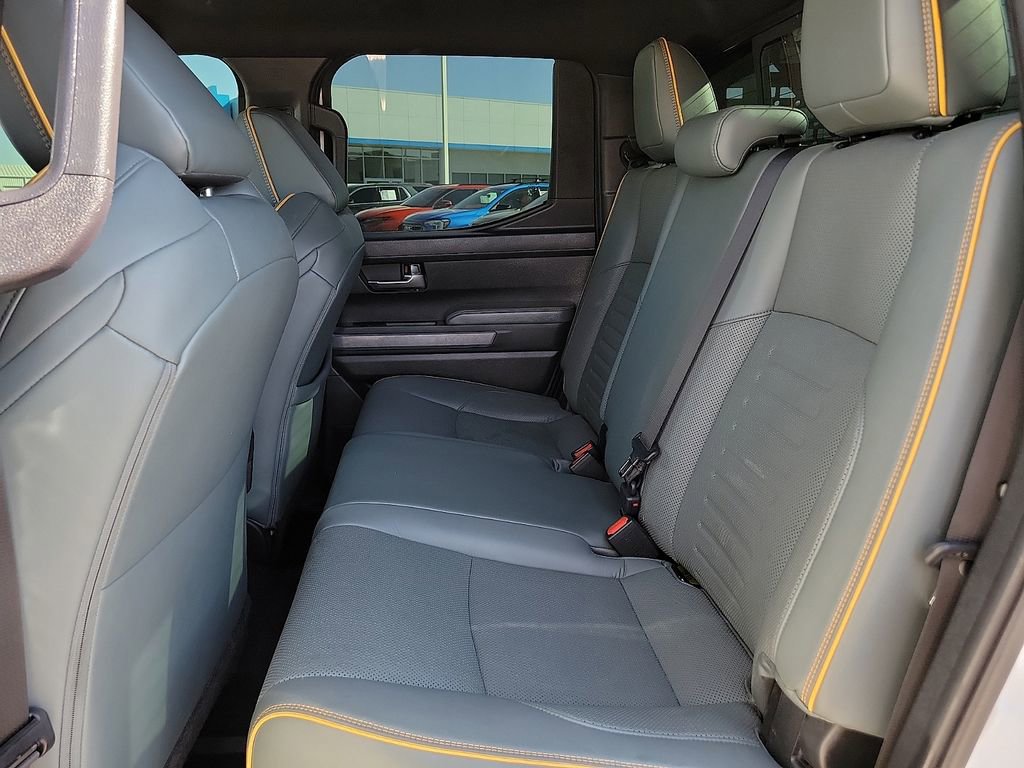 Used 2024 Toyota Tacoma Trailhunter image 16