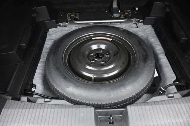 Used 2023 Nissan Rogue SV AWD/4WD image 14