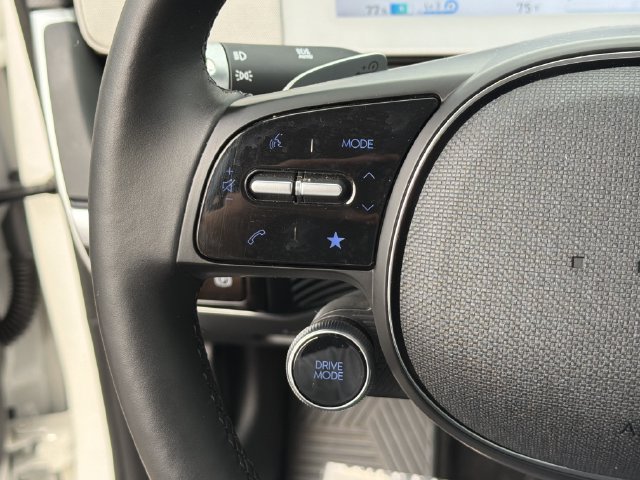 Certified 2024 Hyundai Ioniq 5 SEL RWD image 27