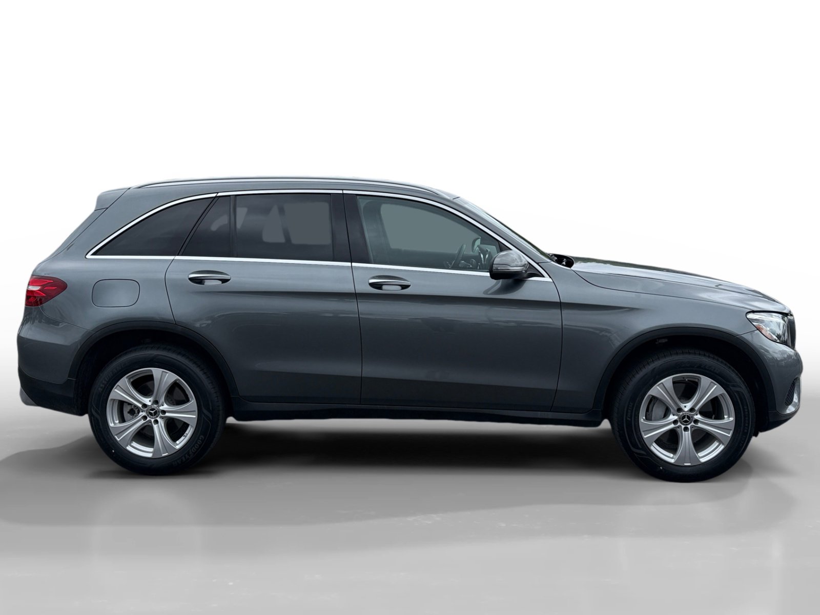 Used 2018 Mercedes-Benz GLC 300 4MATIC image 6