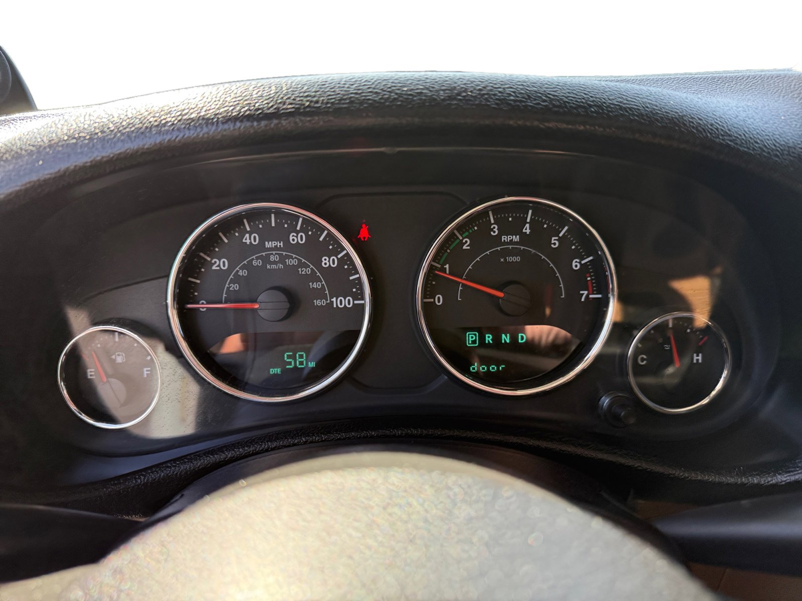 Used 2014 Jeep Wrangler Unlimited Sahara AWD/4WD image 11