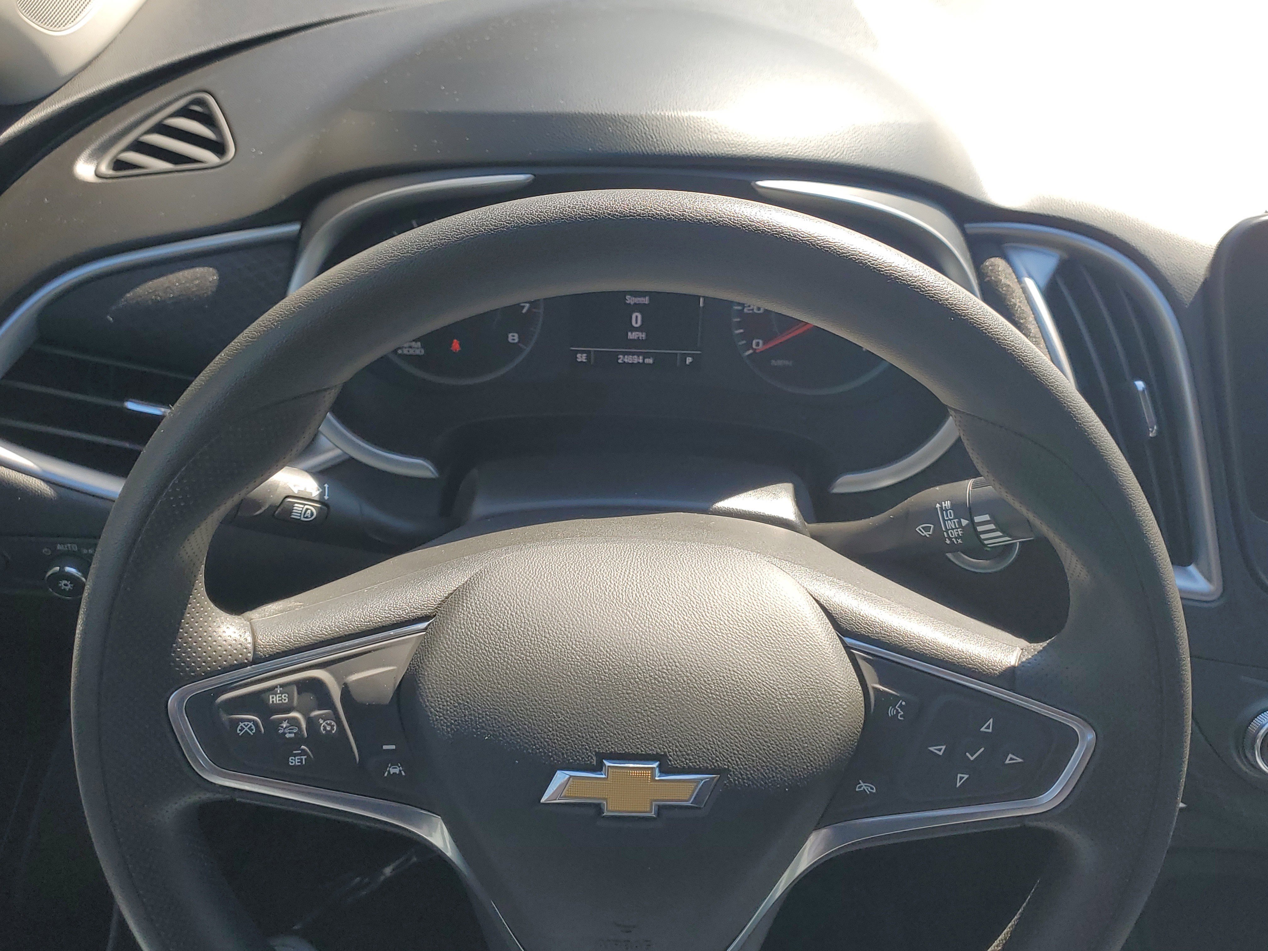 Used 2024 Chevrolet Malibu LT image 21