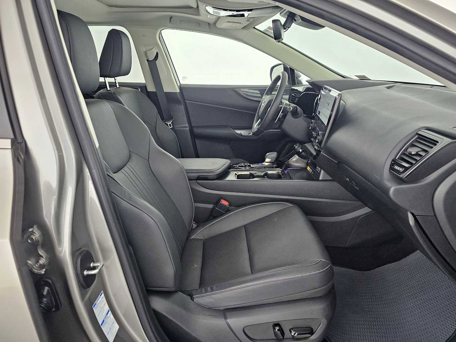 Used 2023 Lexus NX 350 AWD image 10