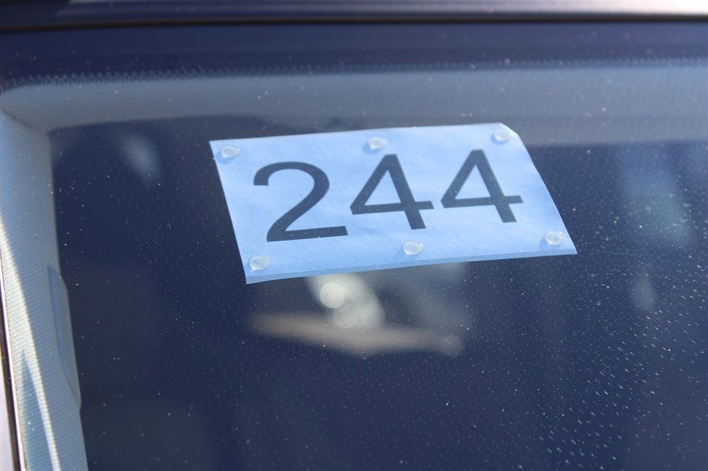 Used 2016 Land Rover LR4 HSE image 12