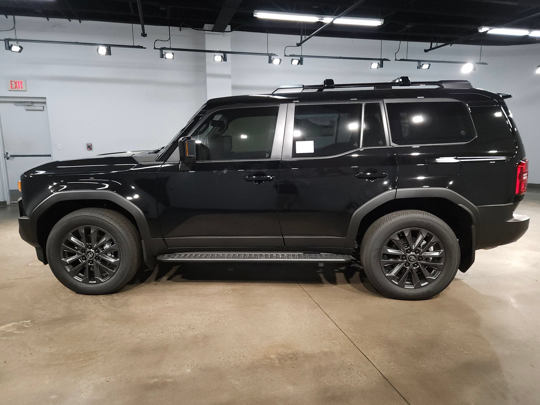 New 2027 Toyota Land Cruiser AWD/4WD image 4