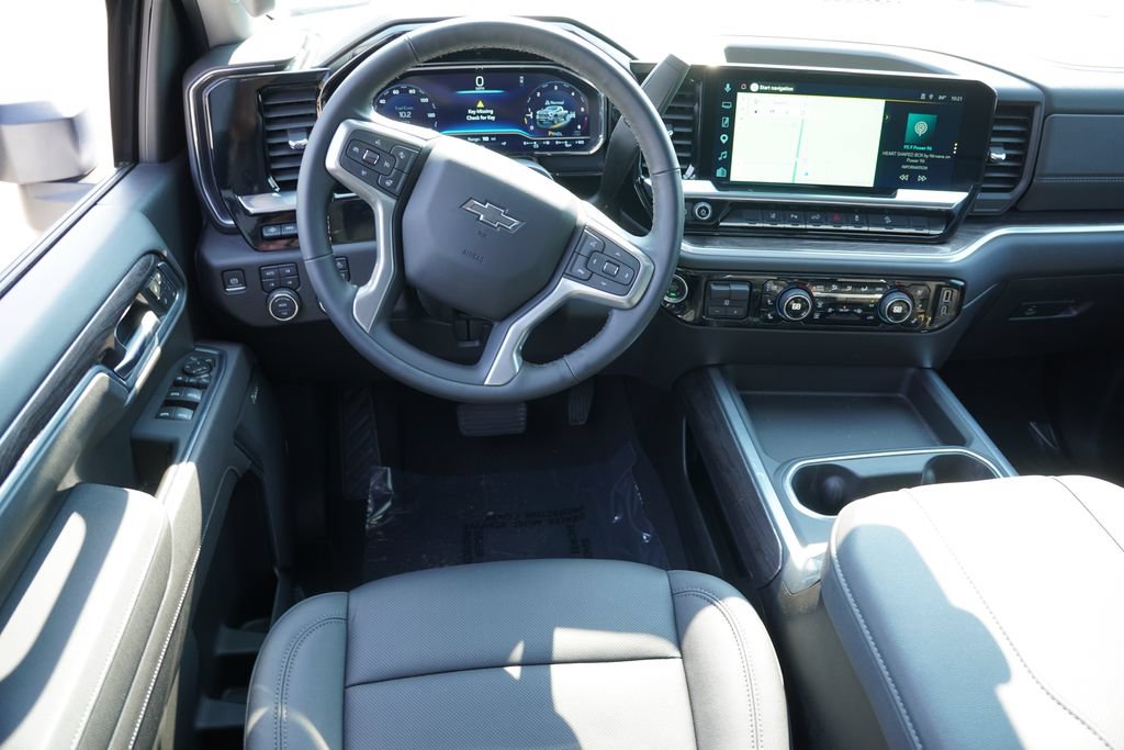 Certified 2025 Chevrolet Silverado 3500 LTZ w/ LTZ Plus Package AWD/4WD image 23