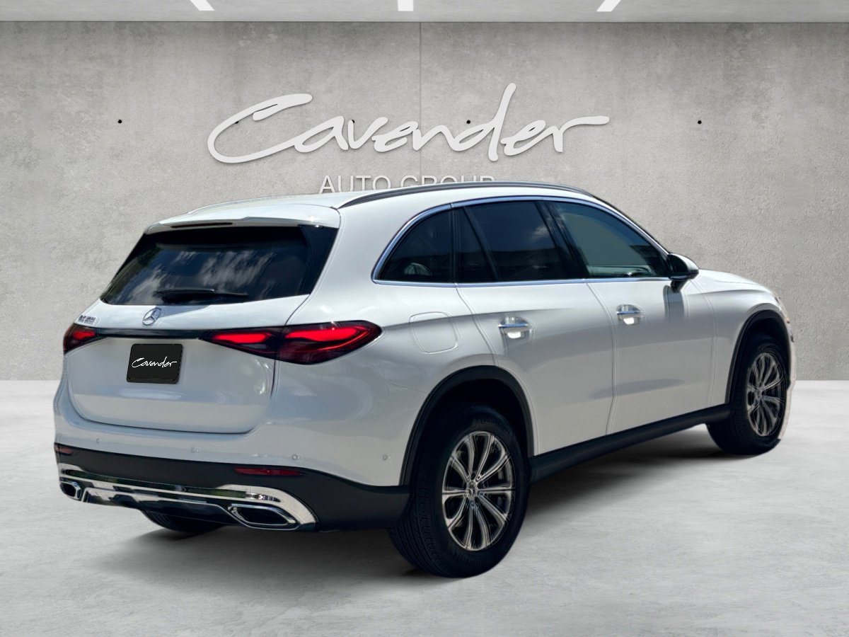 Used 2024 Mercedes-Benz GLC 300 image 19