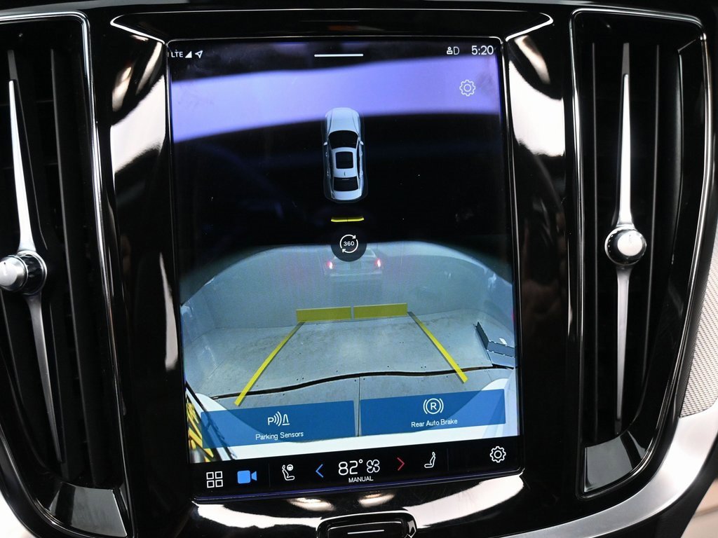 Used 2023 Volvo S60 T8 Ultimate image 13