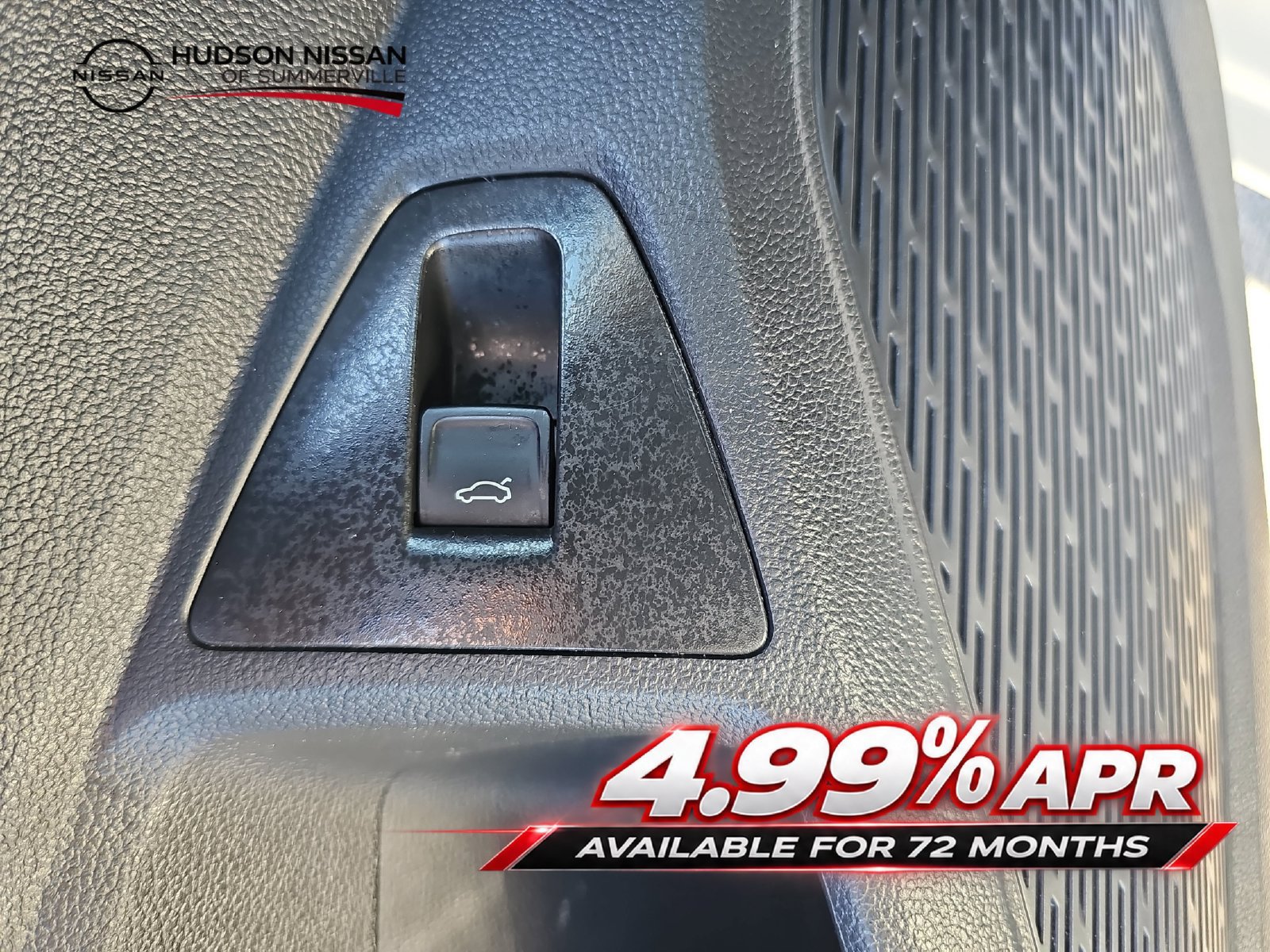 Used 2025 Volkswagen Jetta S FWD image 33