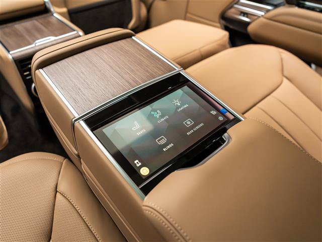 New 2026 Land Rover Range Rover Long Wheelbase Autobiography AWD/4WD image 19